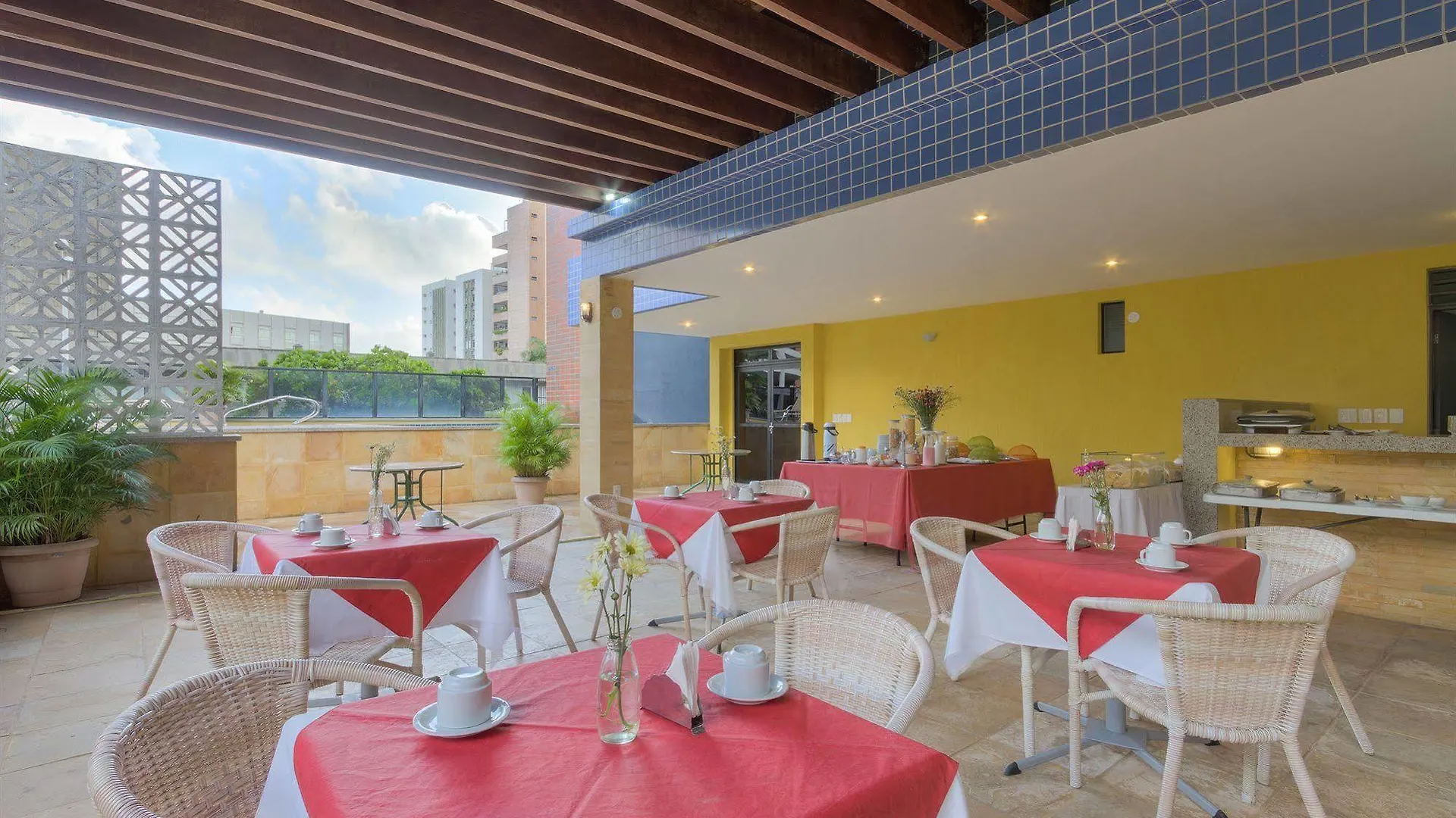 Flats Praia Mansa